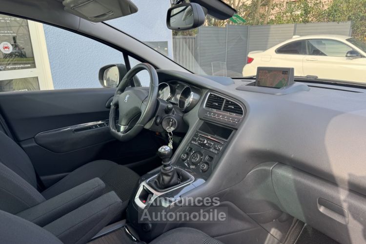 Peugeot 5008 1.6 HDi112 FAP Allure 7pl - <small></small> 8.990 € <small>TTC</small> - #12