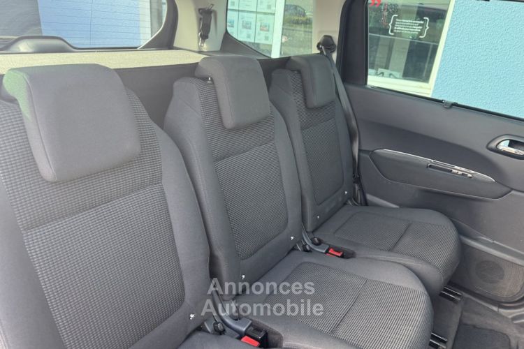 Peugeot 5008 1.6 HDi112 FAP Allure 7pl - <small></small> 8.990 € <small>TTC</small> - #30