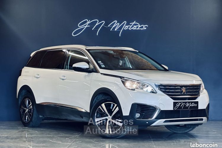 Peugeot 5008 1.6 THP 165ch EAT6 ALLURE GARANTIE 12 MOIS TOIT OUVRANT HAYON ELECTRIQUE CARPLAY 7 PLACES - - <small></small> 18.990 € <small>TTC</small> - #1