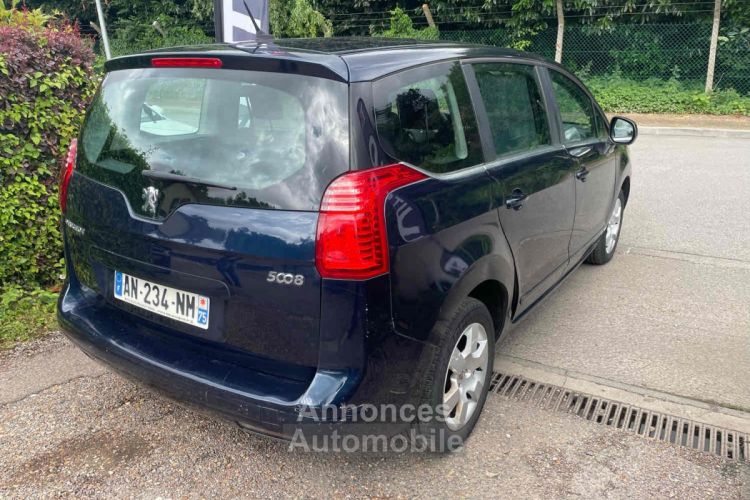 Peugeot 5008 1.6HDI 112CV - <small></small> 5.490 € <small>TTC</small> - #13