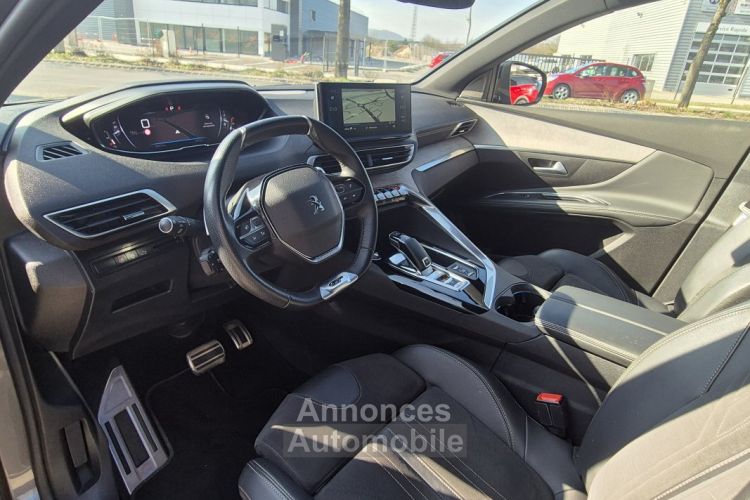 Peugeot 5008 2.0 BLUEHDI 180 GT PACK EAT8 - <small></small> 29.990 € <small>TTC</small> - #17