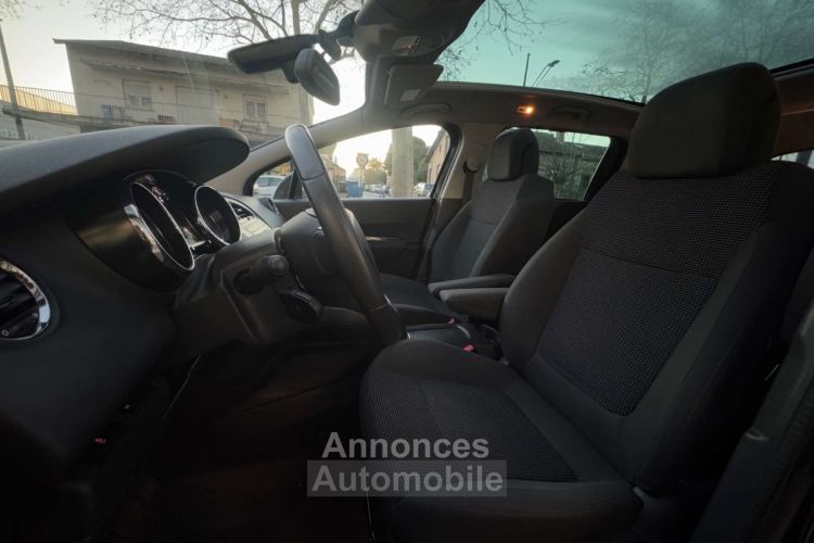 Peugeot 5008 2.0 HDI 150 7 PL  ALLURE - <small></small> 14.500 € <small>TTC</small> - #14