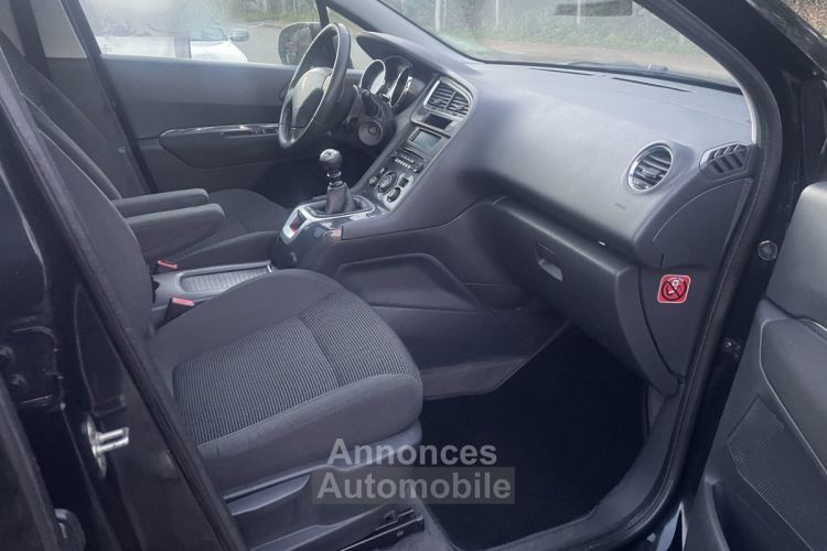 Peugeot 5008 2.0 HDI 16V 150CV - <small></small> 4.990 € <small>TTC</small> - #5