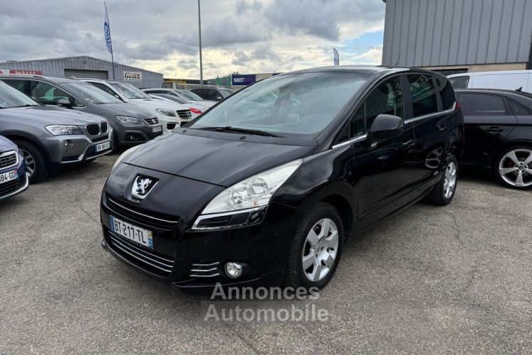 Peugeot 5008 2.0 tdi 150 ch business pack 1er main toit pano- atteage remorque - <small></small> 8.490 € <small>TTC</small> - #2