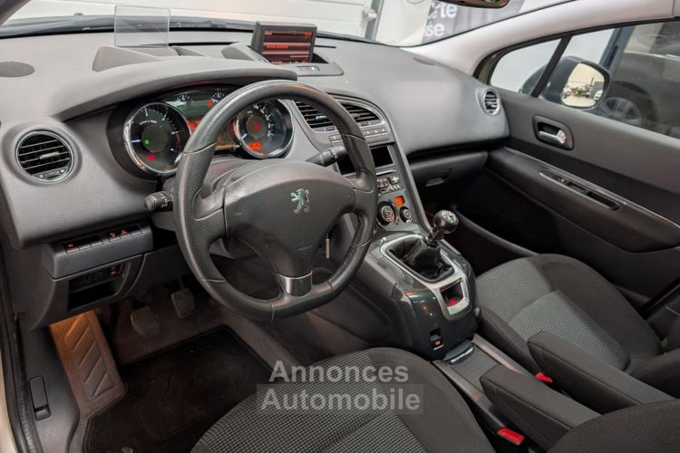 Peugeot 5008 2l hdi 150 Premium Pack (7 Places, Toit pano, GPS, Radar, Régul, Tete haute) - <small></small> 7.790 € <small>TTC</small> - #3