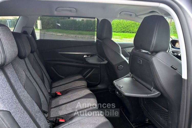 Peugeot 5008 Allure Business 1.5 BLUEHDi 130CV BVA8 15000 HT ENTRETIEN COMPLET ET A JOUR - <small></small> 17.990 € <small>TTC</small> - #9