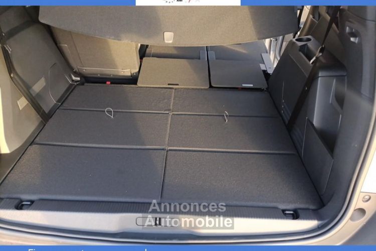 Peugeot 5008 ALLURE PACK BlueHDI 130 EAT8 HAYON ELEC+RIDEAU AR+JA18 - <small></small> 36.880 € <small>TTC</small> - #32