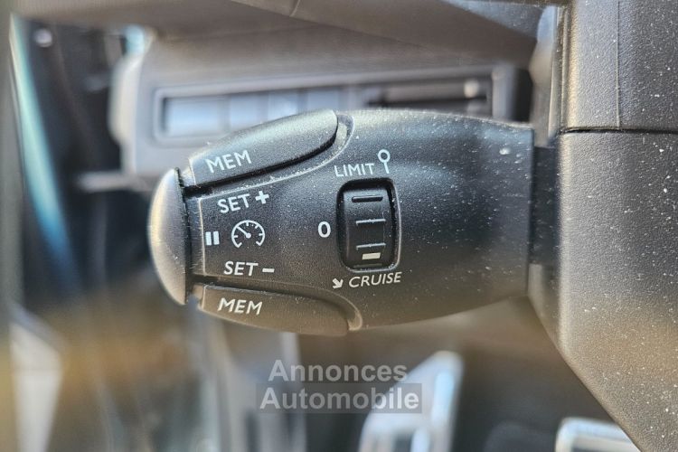 Peugeot 5008 BUSINESS 130ch 7 Places SS EAT8 Allure Business - Entretien - Courroie Changée - <small></small> 15.990 € <small>TTC</small> - #18