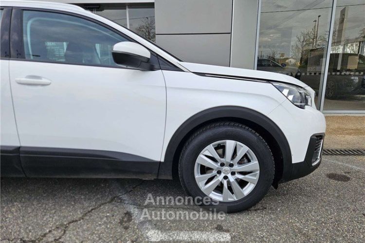 Peugeot 5008 BUSINESS PureTech 130ch S&S BVM6 Active - <small></small> 14.590 € <small>TTC</small> - #22