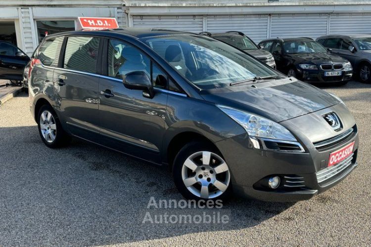 Peugeot 5008 Confort 1.6 HDI 110Cv 7 Places-Attelage-Toit Pano-Jante Alu - <small></small> 5.990 € <small>TTC</small> - #2