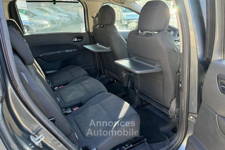 Peugeot 5008 Confort 1.6 HDI 110Cv 7 Places-Attelage-Toit Pano-Jante Alu - <small></small> 5.990 € <small>TTC</small> - #7