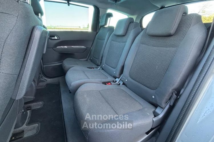 Peugeot 5008 GEN I-1.6L THP 165ch ALLURE BVA TOIT PANORAMIQUE AFFICHAGE TETE HAUTE - <small></small> 11.290 € <small>TTC</small> - #10