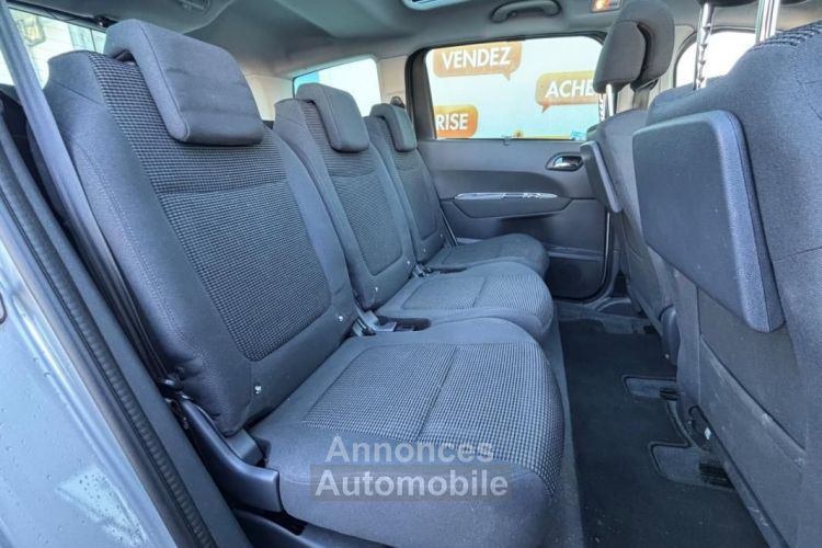 Peugeot 5008 GEN I-1.6L THP 165ch ALLURE BVA TOIT PANORAMIQUE AFFICHAGE TETE HAUTE - <small></small> 11.290 € <small>TTC</small> - #11