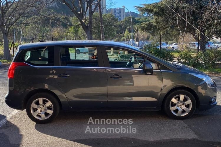 Peugeot 5008 GENERATION-I 1.6 HDI 112CH PREMIUM - <small></small> 5.990 € <small>TTC</small> - #7