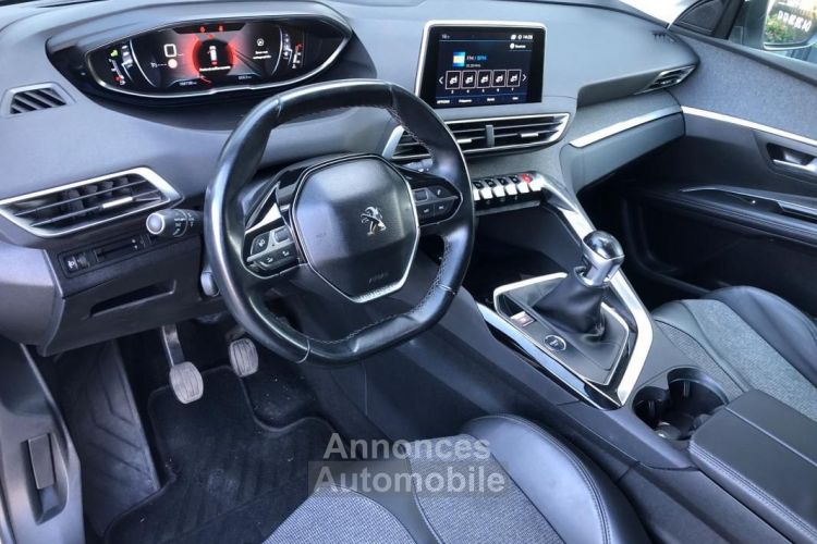 Peugeot 5008 GENERATION-II 1.5 130ch BUSINESS 7 Places - <small></small> 14.780 € <small>TTC</small> - #11