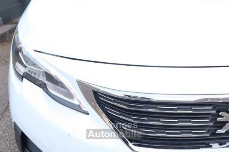 Peugeot 5008 GENERATION-II 1.5 BLUEHDI 130 CH ACTIVE BUSINESS START-STOP + CARPLAY CAMERA - <small></small> 12.989 € <small>TTC</small> - #9