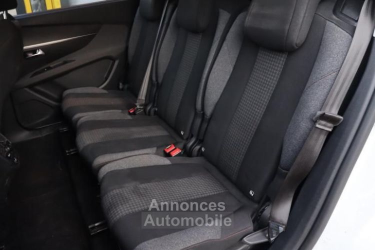 Peugeot 5008 GENERATION-II 1.5 BLUEHDI 130 CH ACTIVE BUSINESS START-STOP + CARPLAY CAMERA - <small></small> 12.989 € <small>TTC</small> - #13