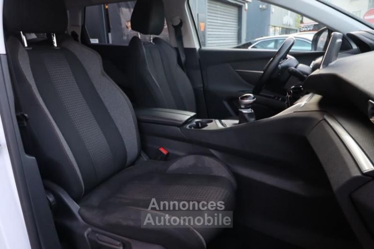 Peugeot 5008 GENERATION-II 1.5 BLUEHDI 130 CH ACTIVE BUSINESS START-STOP + CARPLAY CAMERA - <small></small> 12.989 € <small>TTC</small> - #14