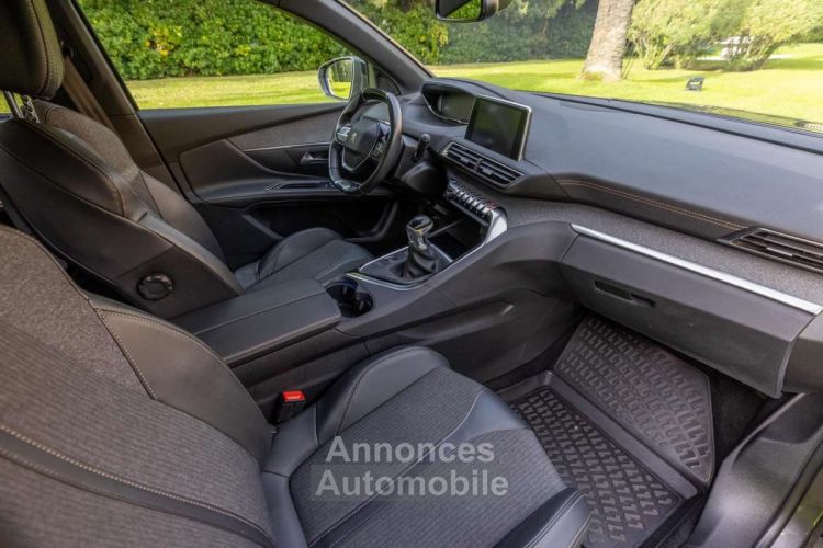 Peugeot 5008 GT LINE 130 ch - <small></small> 15.990 € <small>TTC</small> - #6