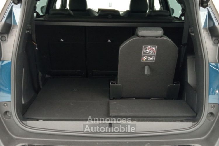 Peugeot 5008 Hybrid 136 e-DCS6 Allure Pack - <small></small> 32.850 € <small>TTC</small> - #9