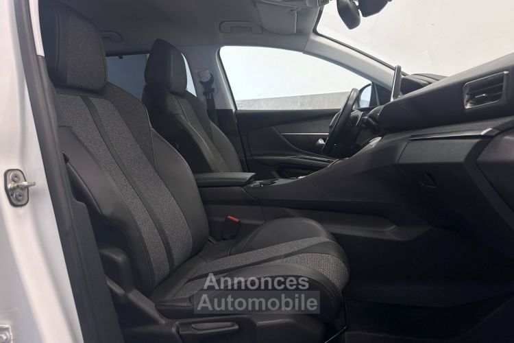 Peugeot 5008 II 1.5 BlueHDi 130ch Allure Business S&S EAT8 7 places / À PARTIR DE 329,89 € * - <small></small> 23.990 € <small>TTC</small> - #15