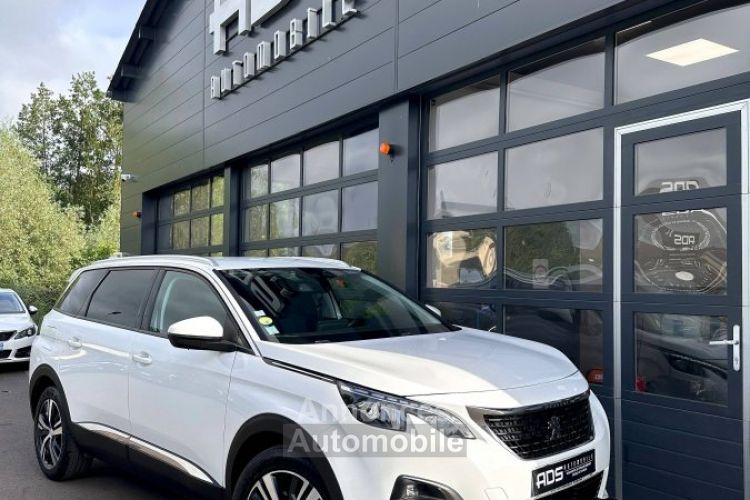 Peugeot 5008 II 1.5 BlueHDi 130ch Allure Business S&S EAT8 7 places / À PARTIR DE 329,89 € * - <small></small> 23.990 € <small>TTC</small> - #42