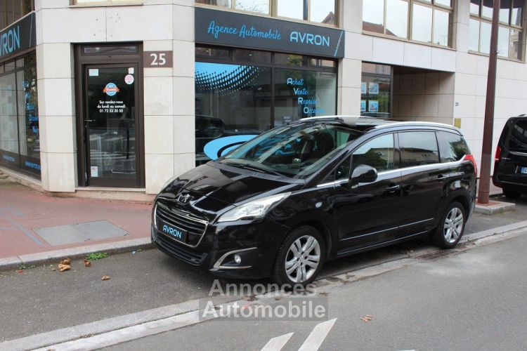 Peugeot 5008 II 1.6 BLUEHDI 120 S&S ALLURE - <small></small> 7.490 € <small>TTC</small> - #1