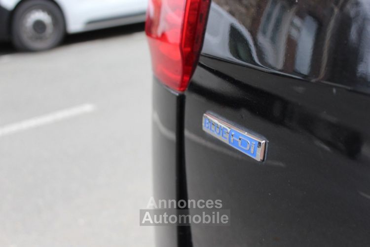 Peugeot 5008 II 1.6 BLUEHDI 120 S&S ALLURE - <small></small> 7.490 € <small>TTC</small> - #33