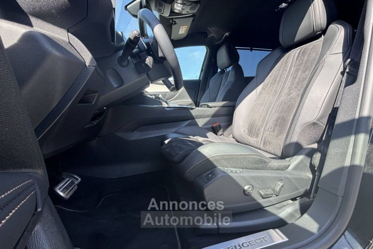 Peugeot 5008 II 1.6 PureTech 180ch S&S GT Pack EAT8 *Moteur à chaîne/7 places/garantie jusqu'en 2028/ Full black équipé* - <small></small> 39.990 € <small>TTC</small> - #12