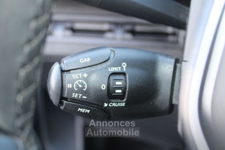 Peugeot 5008 III BLUE HDI 130 CV ACTIVE 