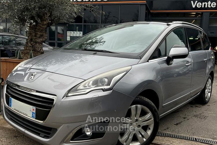 Peugeot 5008 PHASE 2 ALLURE 1.2 130 7 PLACES TOIT PANO GPS CAMERA 58 900 Kms CritAir1- GARANTIE 1 AN - <small></small> 11.970 € <small>TTC</small> - #1