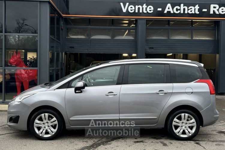 Peugeot 5008 PHASE 2 ALLURE 1.2 130 7 PLACES TOIT PANO GPS CAMERA 58 900 Kms CritAir1- GARANTIE 1 AN - <small></small> 11.970 € <small>TTC</small> - #3