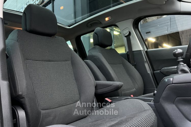 Peugeot 5008 PREMIUM 1.6 HDI 112 Cv TOIT PANORAMIQUE REGULATEUR BLUETOOTH CRIT AIR 2 - GARANTIE 1 AN - <small></small> 9.970 € <small>TTC</small> - #8