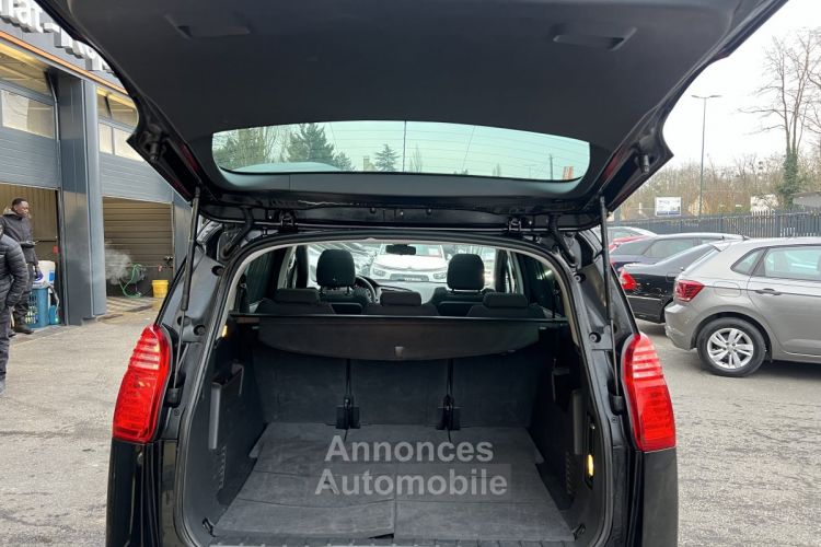 Peugeot 5008 PREMIUM 1.6 HDI 112 Cv TOIT PANORAMIQUE REGULATEUR BLUETOOTH CRIT AIR 2 - GARANTIE 1 AN - <small></small> 9.970 € <small>TTC</small> - #20