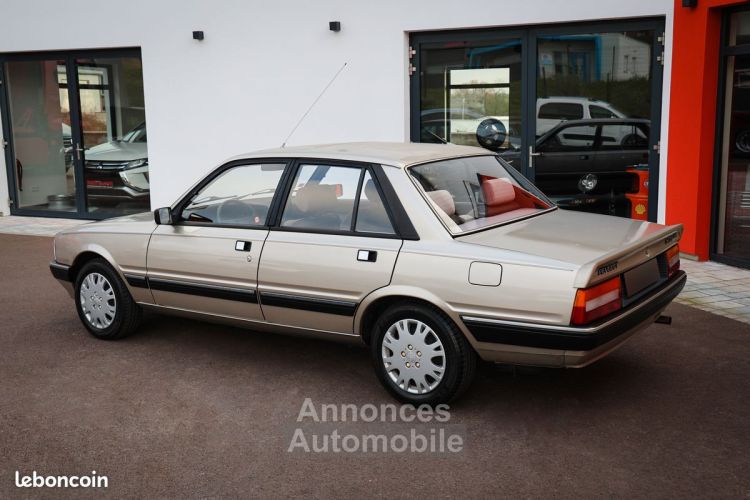 Peugeot 505 2.2 GTi 122ch essence - <small></small> 7.990 € <small>TTC</small> - #2