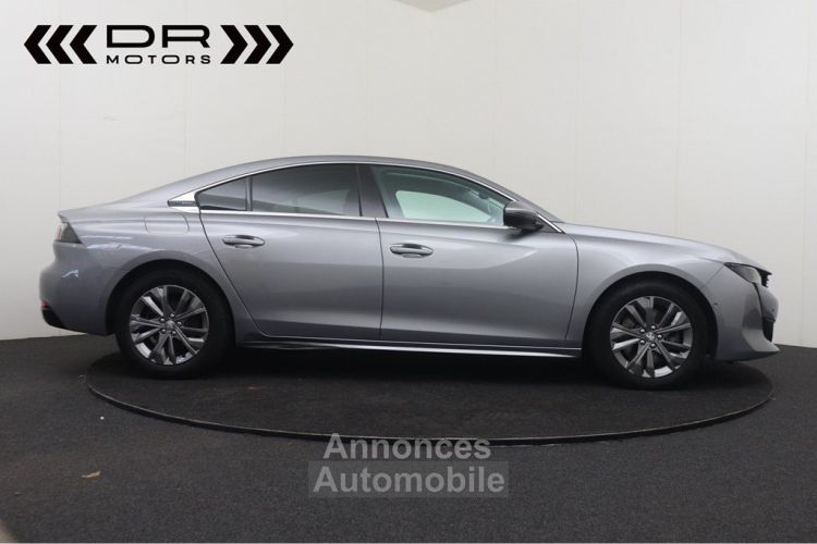 Peugeot 508 1.6 HYBRIDE e-EAT8 ALLURE - NAVI DRIVE ASSIST LEDER - <small></small> 20.995 € <small>TTC</small> - #2