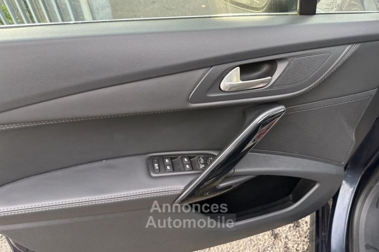 Peugeot 508 2.0 BlueHDi S&S - 180 Bva Féline Gps + Camera AR + Clim - <small></small> 12.490 € <small>TTC</small> - #40