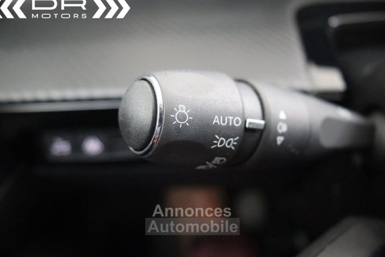 Peugeot 508 SW 1.5 BlueHDi ALLURE - FULL LED FOCAL SOUND NAVI LEDER PANODAK MIRROR LINK 45.477km!!! - <small></small> 19.995 € <small>TTC</small> - #33