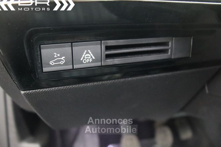 Peugeot 508 SW 1.5 BlueHDi ALLURE - FULL LED FOCAL SOUND NAVI LEDER PANODAK MIRROR LINK 45.477km!!! - <small></small> 19.995 € <small>TTC</small> - #39