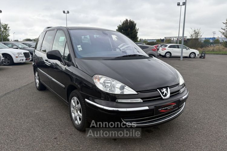 Peugeot 807 2.0 HDI136 FAP PREMIUM PACK - <small></small> 11.490 € <small>TTC</small> - #17