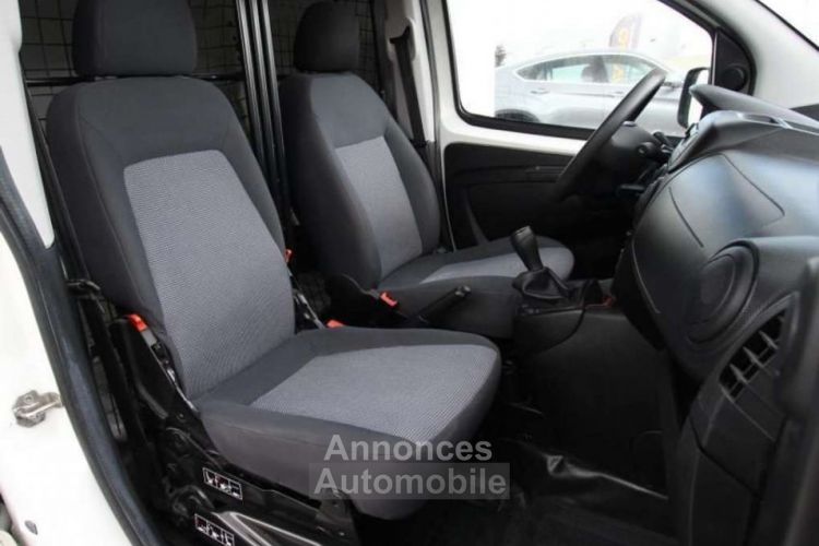 Peugeot BIPPER FOURGON 1.3 HDI 75 117L1 CONFORT TVA Récupérable - <small></small> 9.990 € <small>TTC</small> - #13