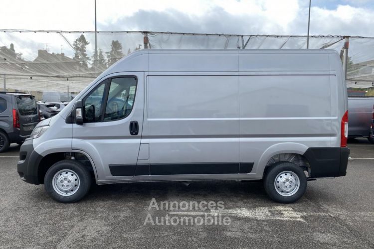 Peugeot Boxer 24 084HT II (2) TOLE 3.5 T L2H2 BLUEHDI 140 S&S BVM6 GPS / CAMERA TVA RECUPERABLE - <small></small> 28.900 € <small></small> - #2