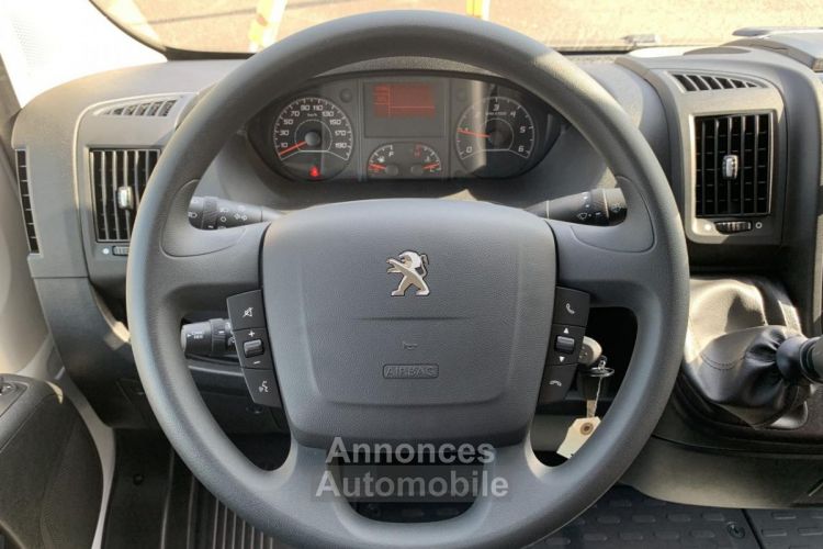 Peugeot Boxer 24 084HT II (2) TOLE 3.5 T L2H2 BLUEHDI 140 S&S BVM6 GPS / CAMERA TVA RECUPERABLE - <small></small> 28.900 € <small></small> - #36