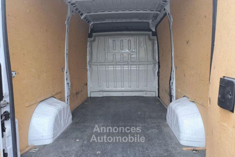 Peugeot Boxer 333 L2H2 2.2 BLUEHDI 140 ASPHALT 3PL - <small></small> 23.388 € <small>TTC</small> - #16