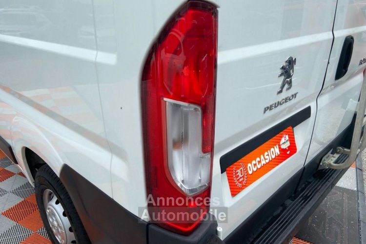 Peugeot Boxer 333 L3H2 BlueHDi 140 BV6 ASPHALT GPS Caméra Galerie Bois - <small></small> 24.950 € <small>TTC</small> - #11