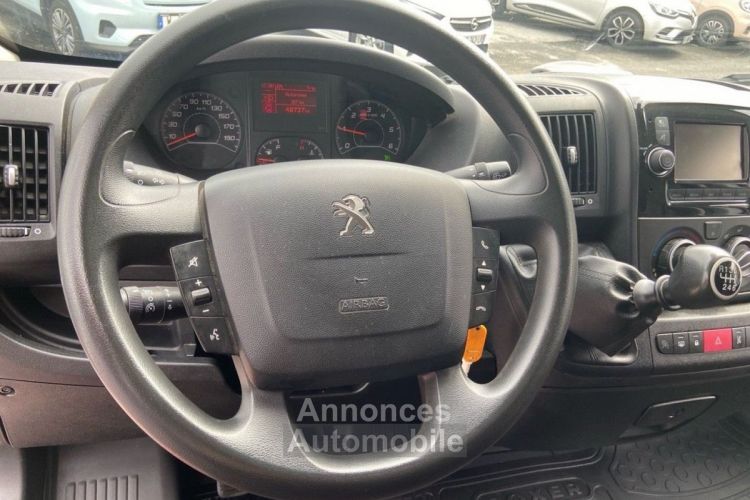 Peugeot Boxer 333 L3H2 BlueHDi 140 BV6 ASPHALT GPS Caméra Galerie Bois - <small></small> 24.950 € <small>TTC</small> - #22