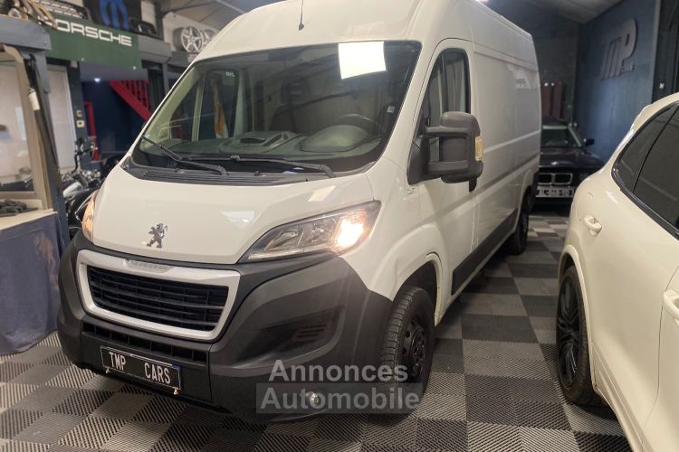 Peugeot Boxer Camionnette 2.0 BlueHDi 130 (130Cv) Premium Pack GPS CAMÉRA - <small></small> 14.990 € <small></small> - #2