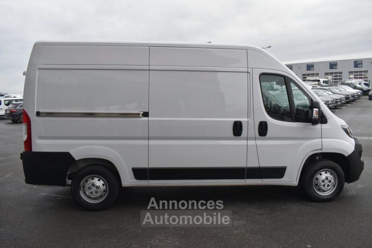 Peugeot Boxer FG 333 L2H2 2.2 BLUEHDI S&S 140CH ASPHALT - <small></small> 21.790 € <small>TTC</small> - #4