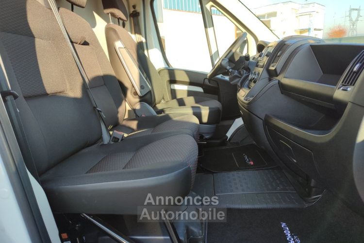 Peugeot Boxer FG Asphalt 333 L2H2 BlueHDi 120 - <small></small> 20.990 € <small>TTC</small> - #11