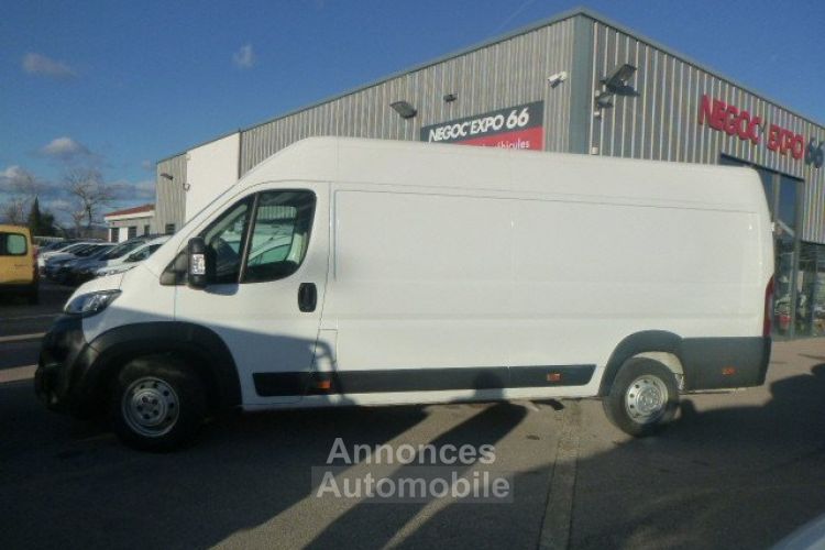 Peugeot Boxer Fourgon Grand Volume 435 L4H2 Premium BlueHDi 140 Start&Stop - <small></small> 17.990 € <small>TTC</small> - #2